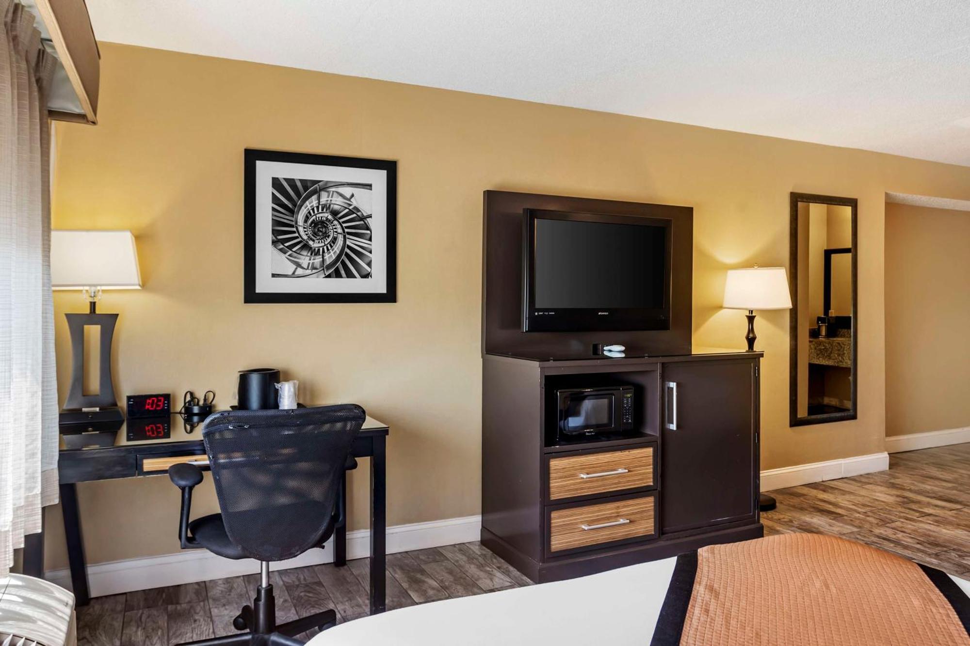 Best Western Plus Newark Airport West Exteriér fotografie